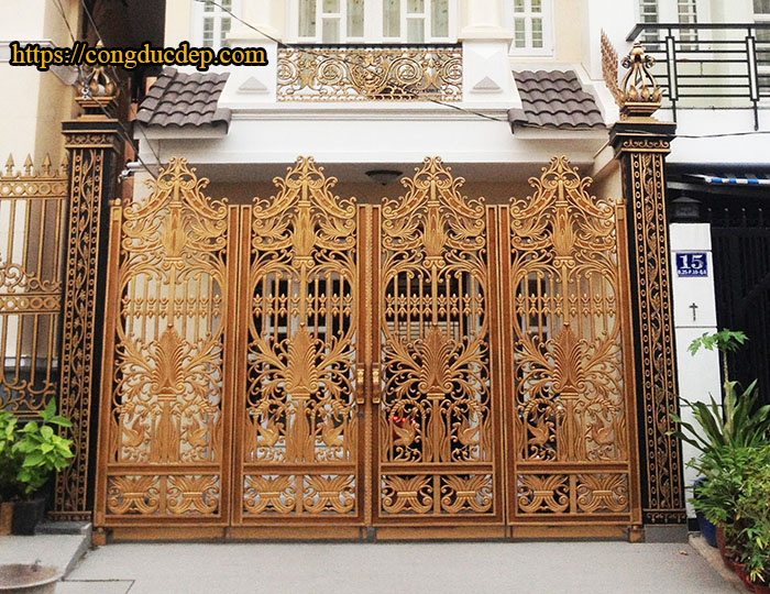 Cửa nhôm đúc 4 cánh đơn giản